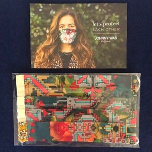 PG1292 NWT Johnny Was Mask. SzOS